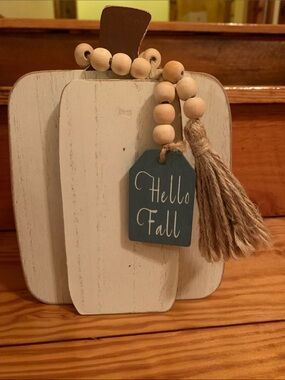 Hello Fall Wooden Decoration